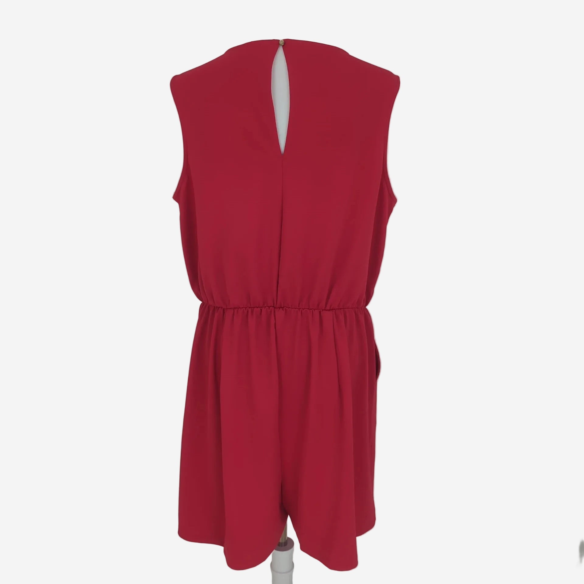 Bodyflirt Roter Playsuit Jumpsuit mit Rosen-Detail